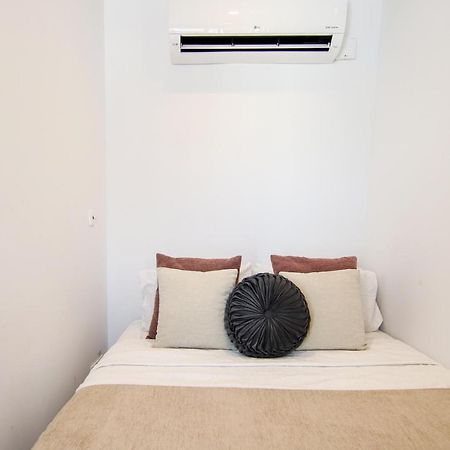 Phaedrus Living - Seaside Luxury Flat Harbour 108 Apartment Paphos Exterior photo
